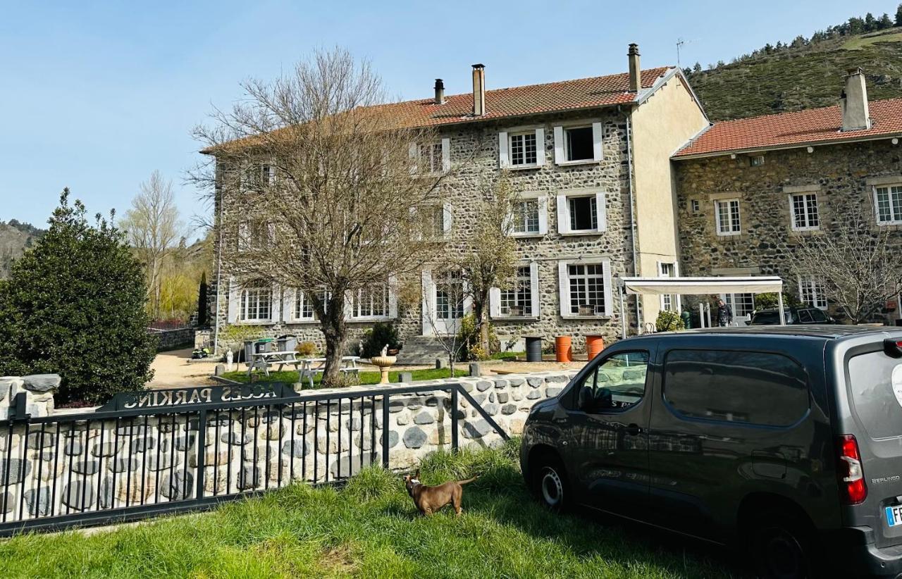 Hl Hotel De La Loire Goudet ภายนอก รูปภาพ
